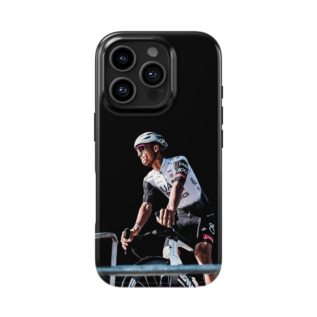 Coque ~ Isaac Del Toro